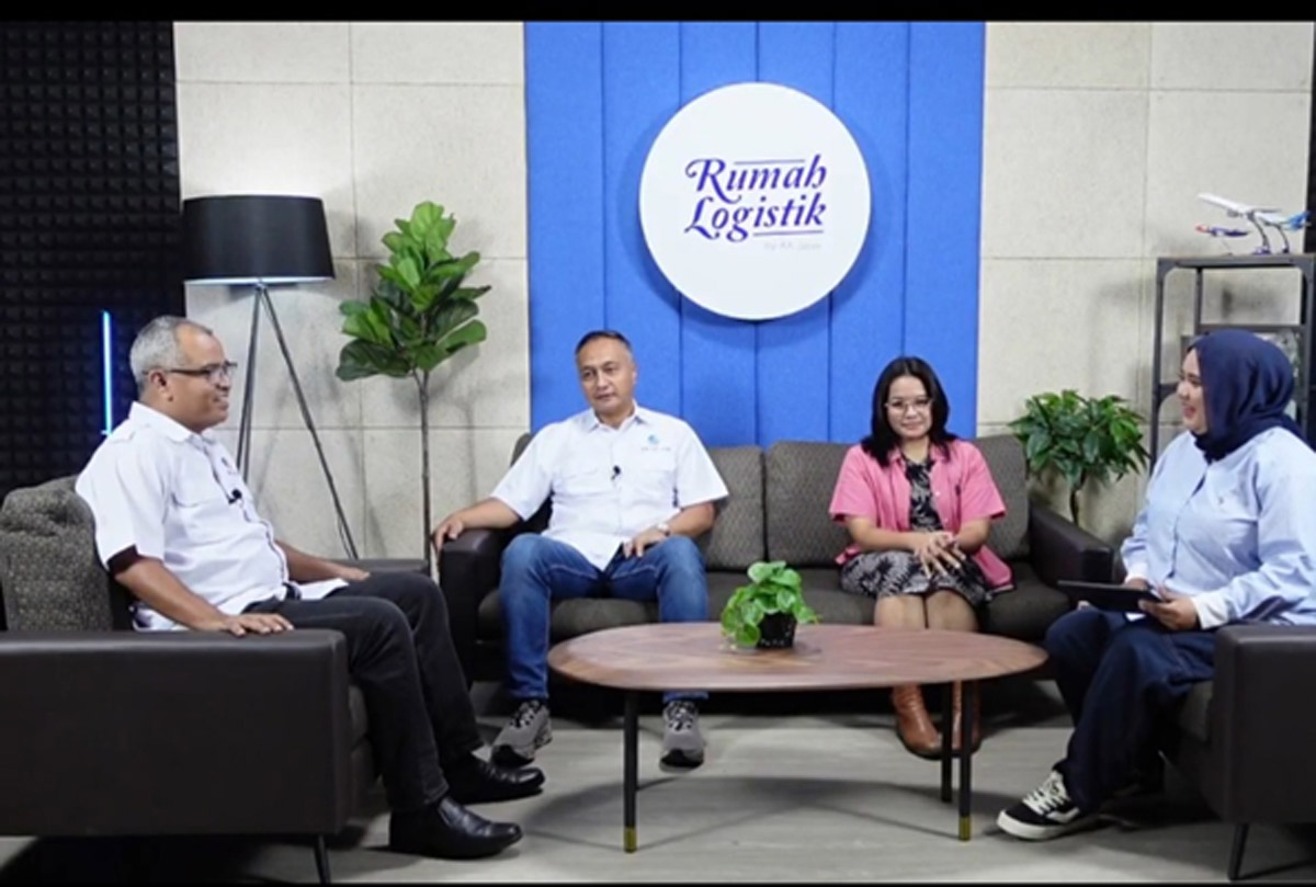 rumah logistik