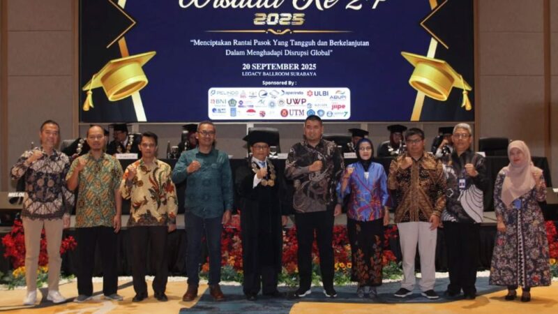 stiamak-wisuda stiamak-wisuda